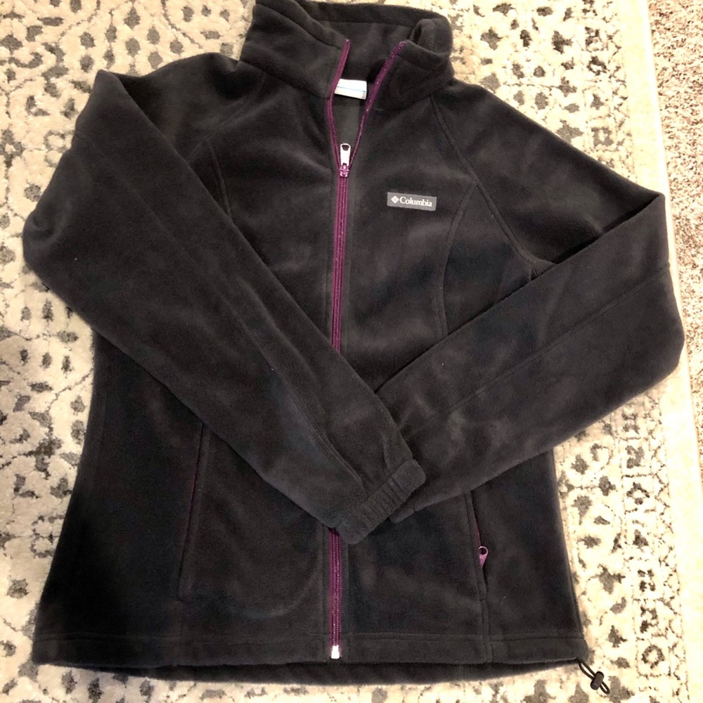 Women’s M Colombia fleece zip up